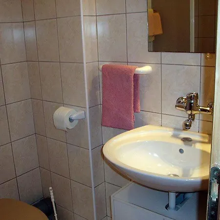 Cecilija Apartment *